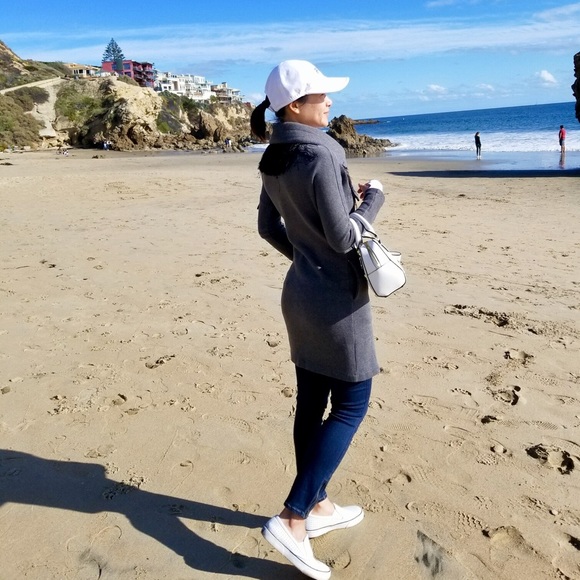 Meet your Posher, August - Picture 1 of 1